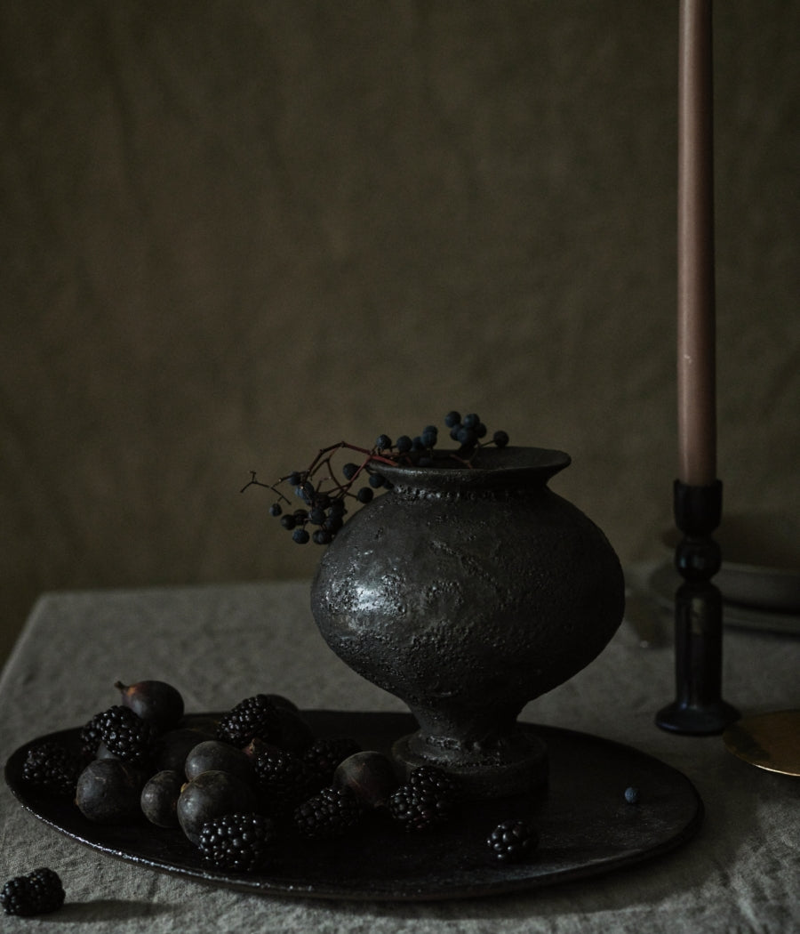 Stamnos Vase Black - Canoa Lab