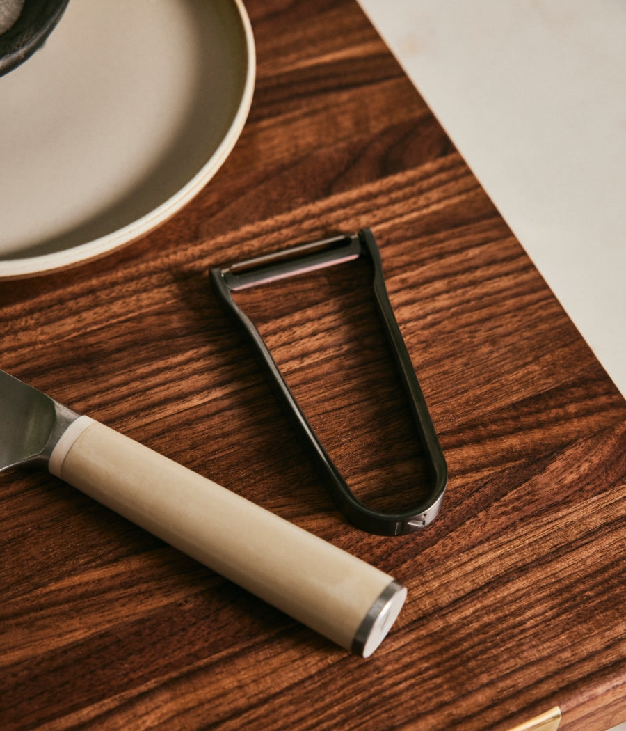 Athena's Tool Kit - Material Kitchen