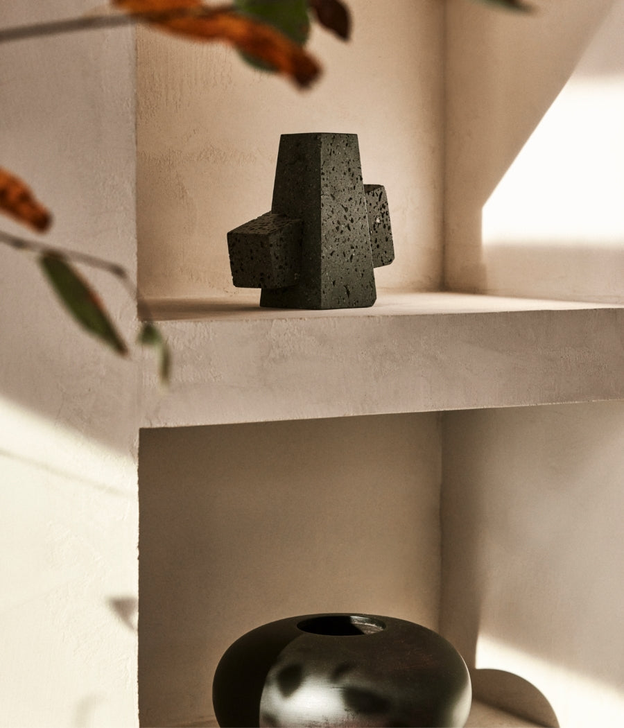 Surround Vase - MENU